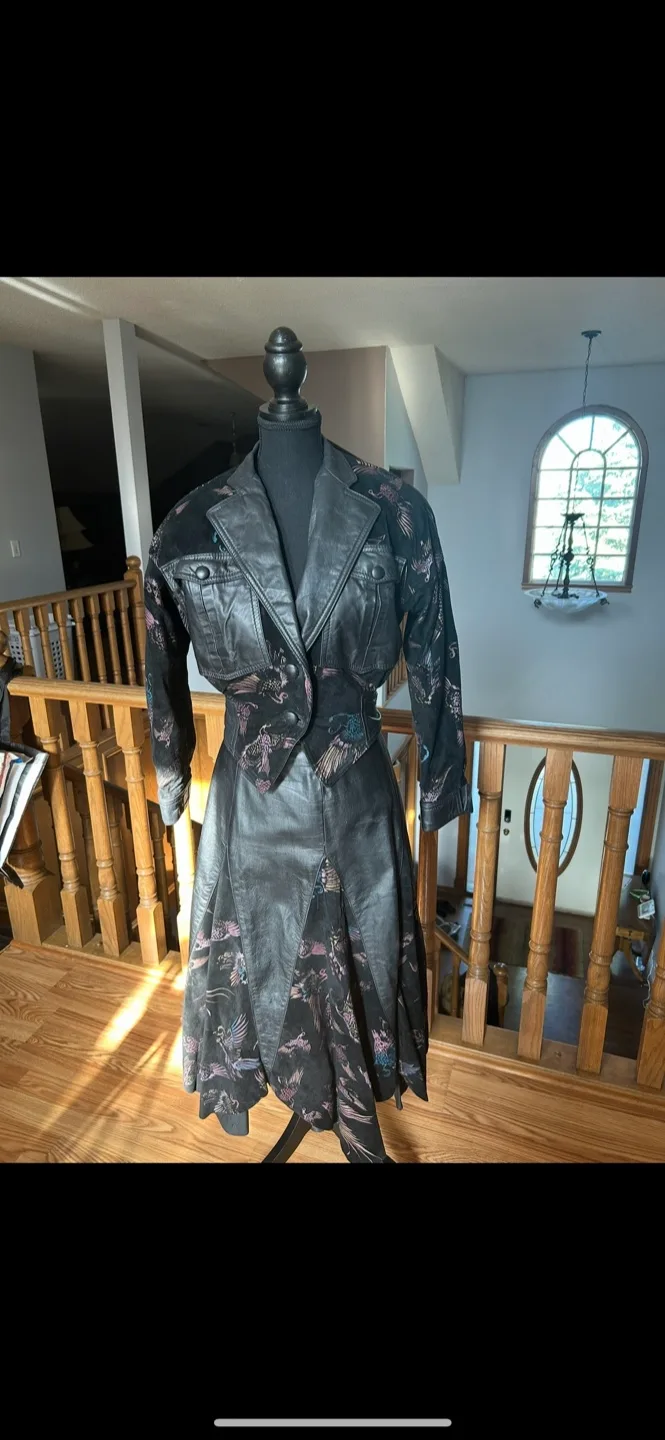 Vintage Leather 2-Piece Leather Set – Stampede Style! Size Small thumbnail