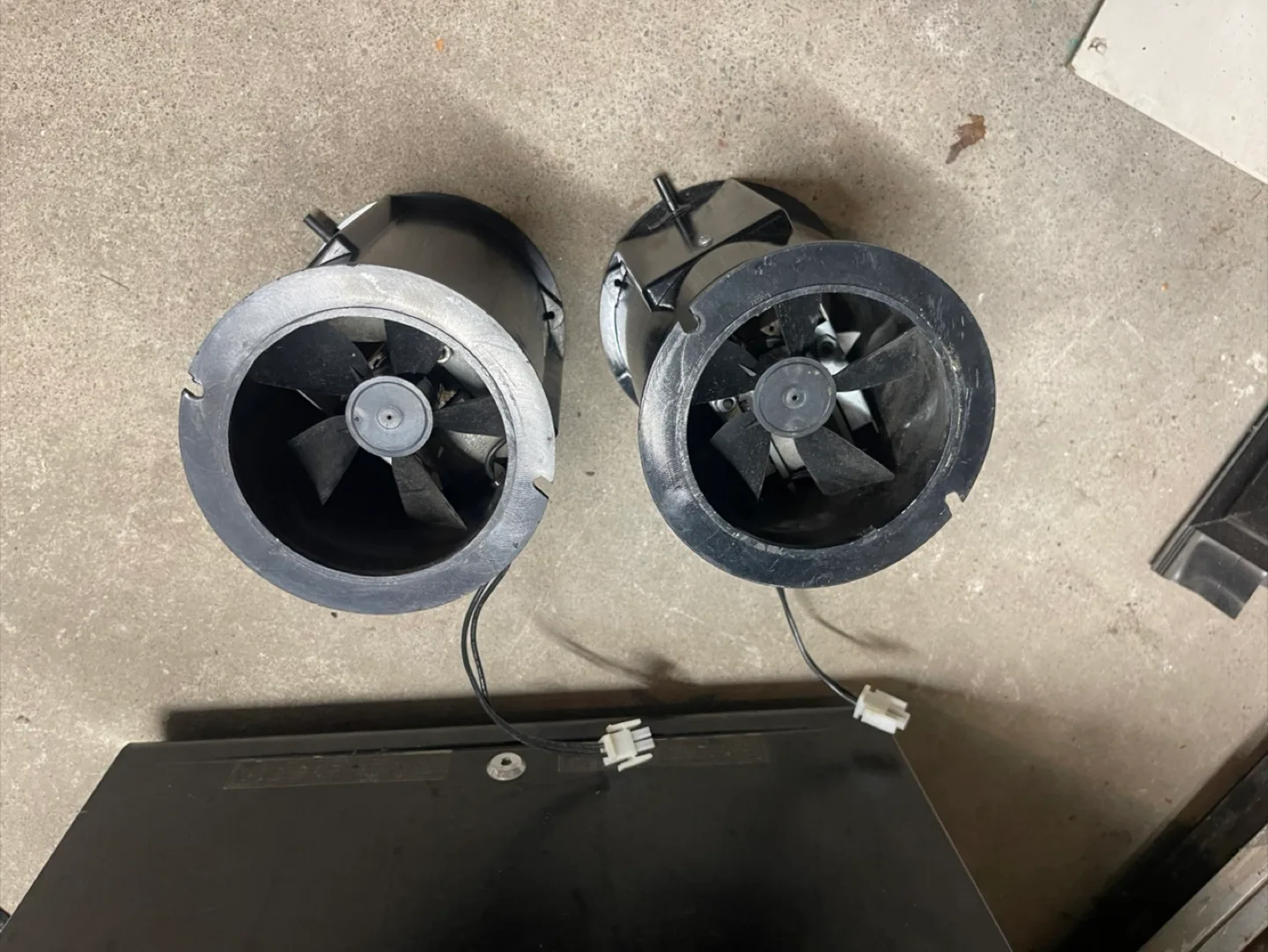 Used Black Fans - Set of Two image indicator(3)