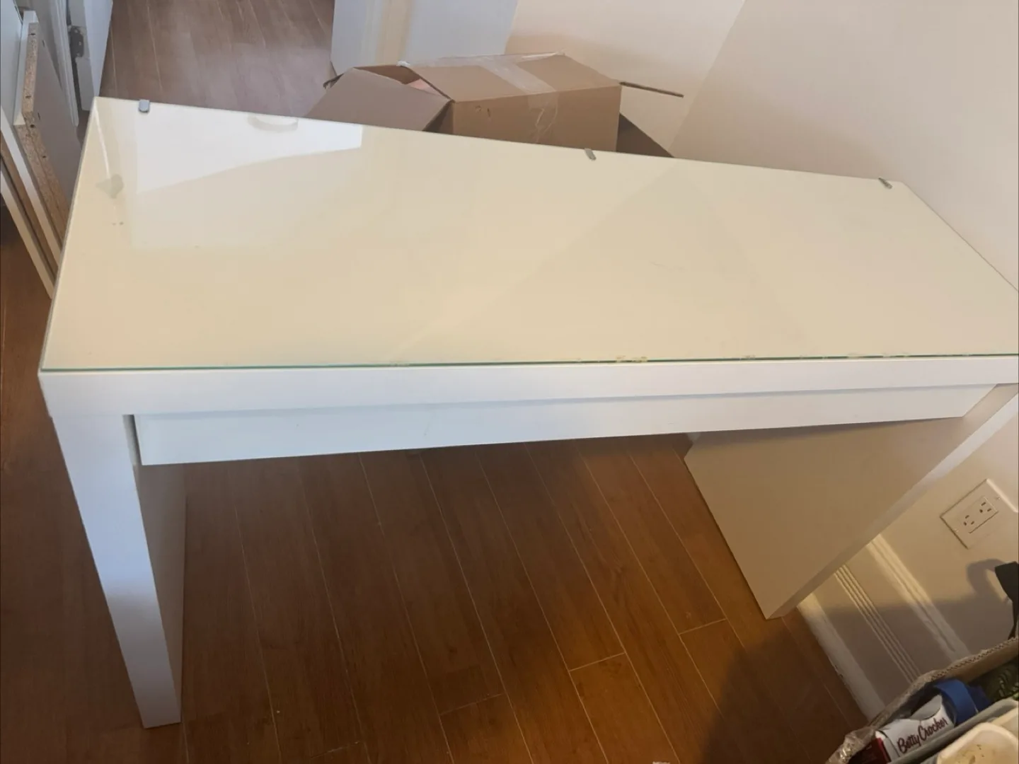 IKEA MALM Dressing Table with Glass Top - Great Condition thumbnail