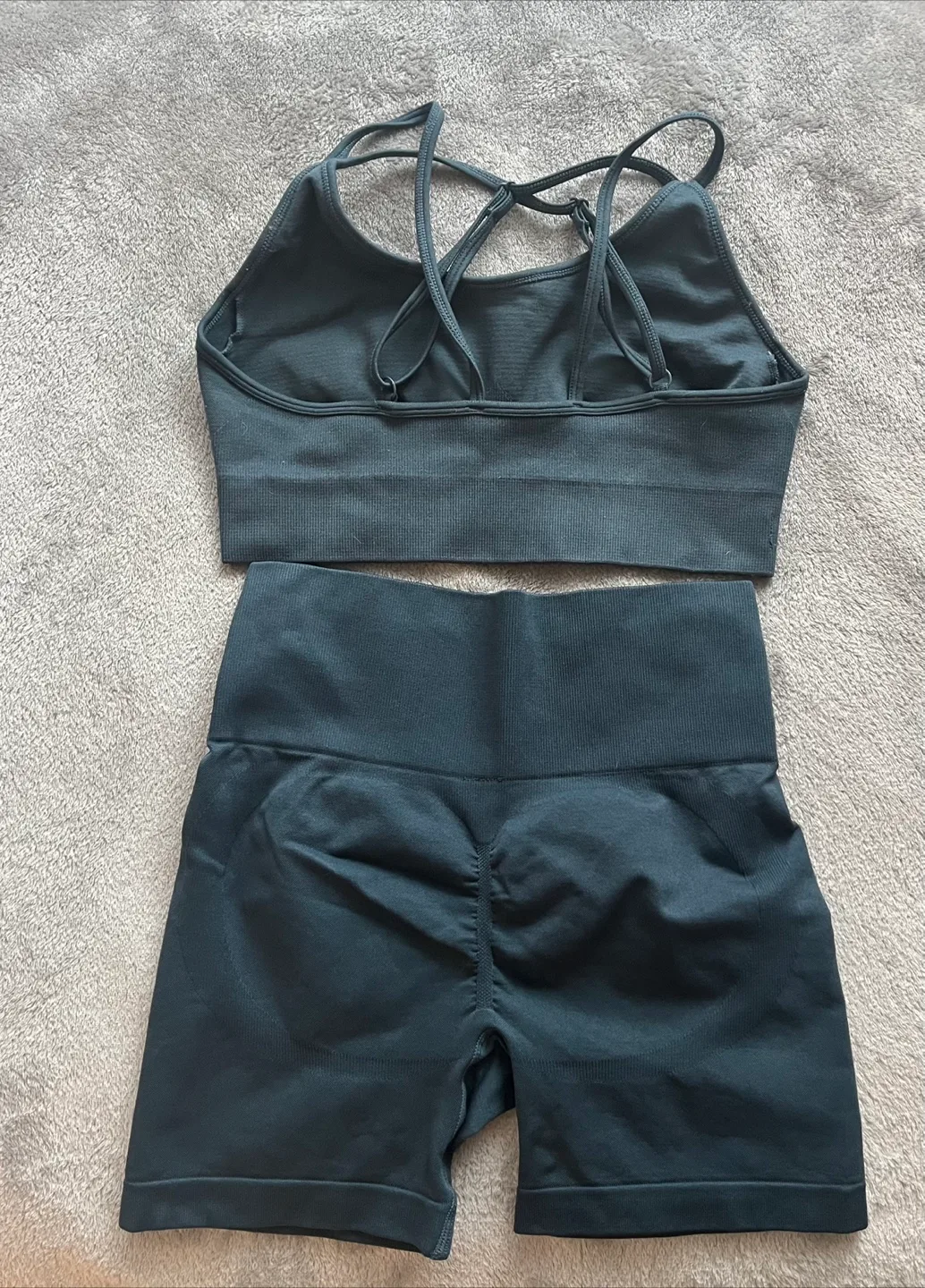 Women's Black Workout Set image indicator(2)