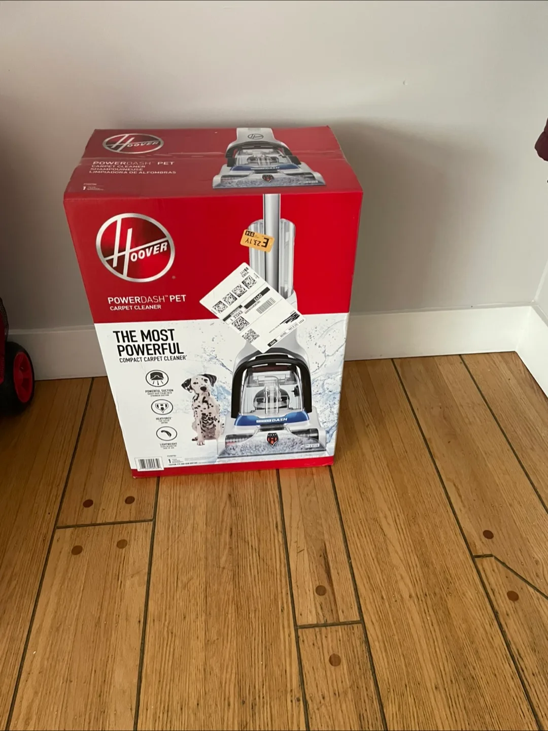 Brand New - Hoover PowerDash Pet Carpet Cleaner - New in Box!