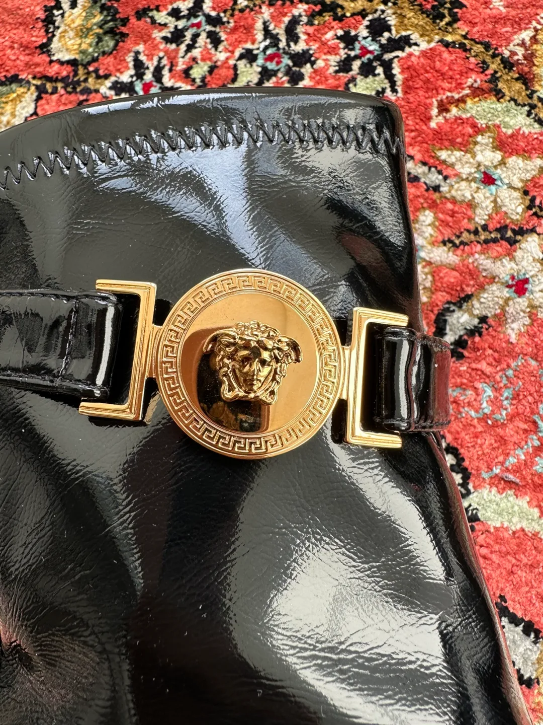 Brand new Versace Black Patent Leather Platform Boots - Size 39 image indicator(4)