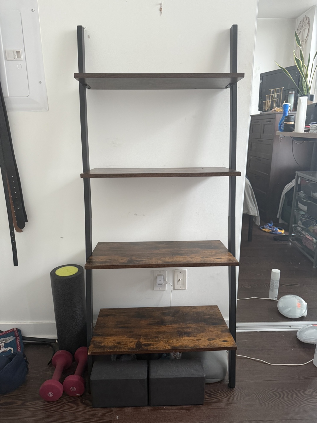 Ladder Shelf - Brown & Black