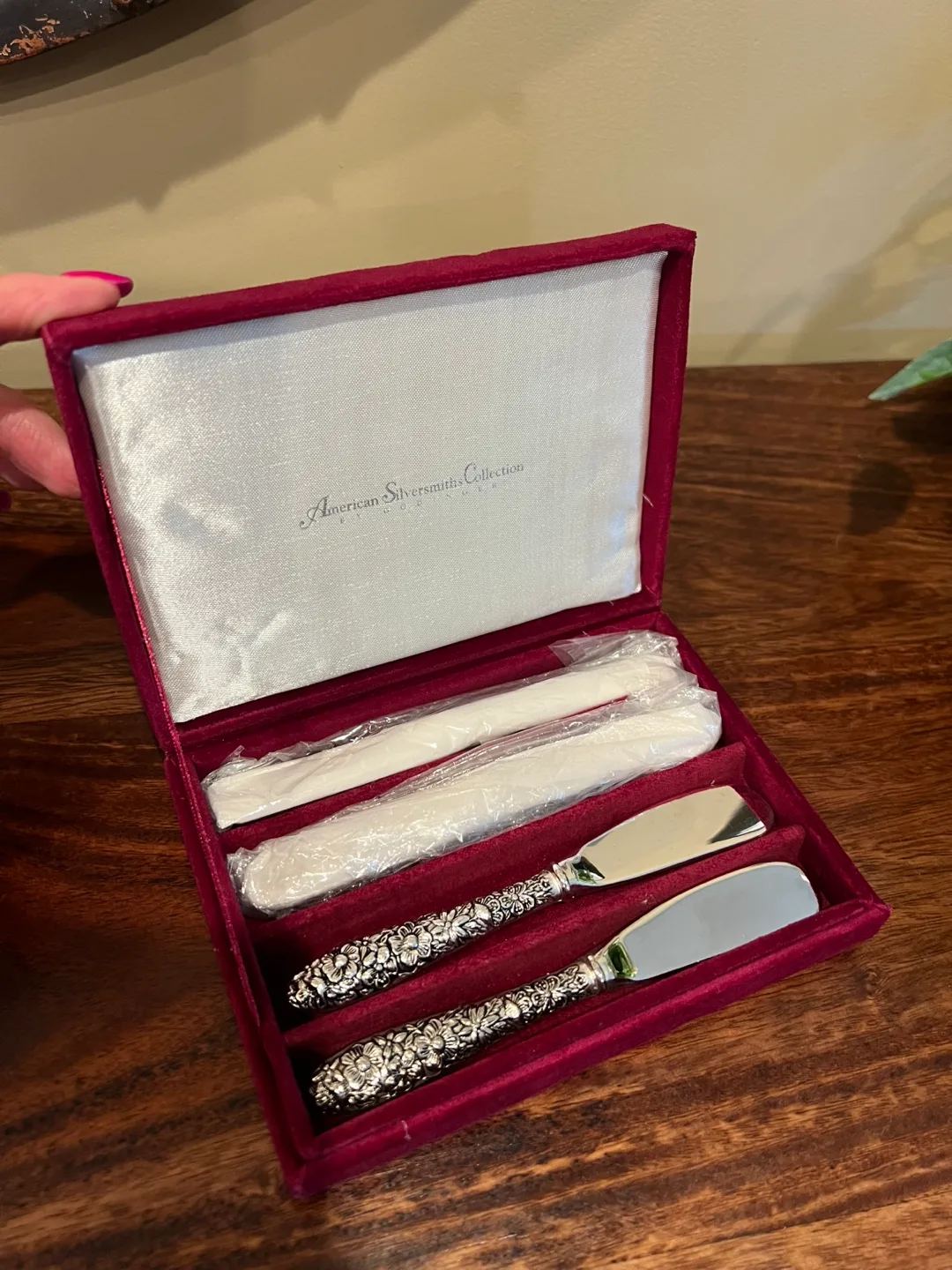 Vintage Godinger Cheese/Butter Knives thumbnail