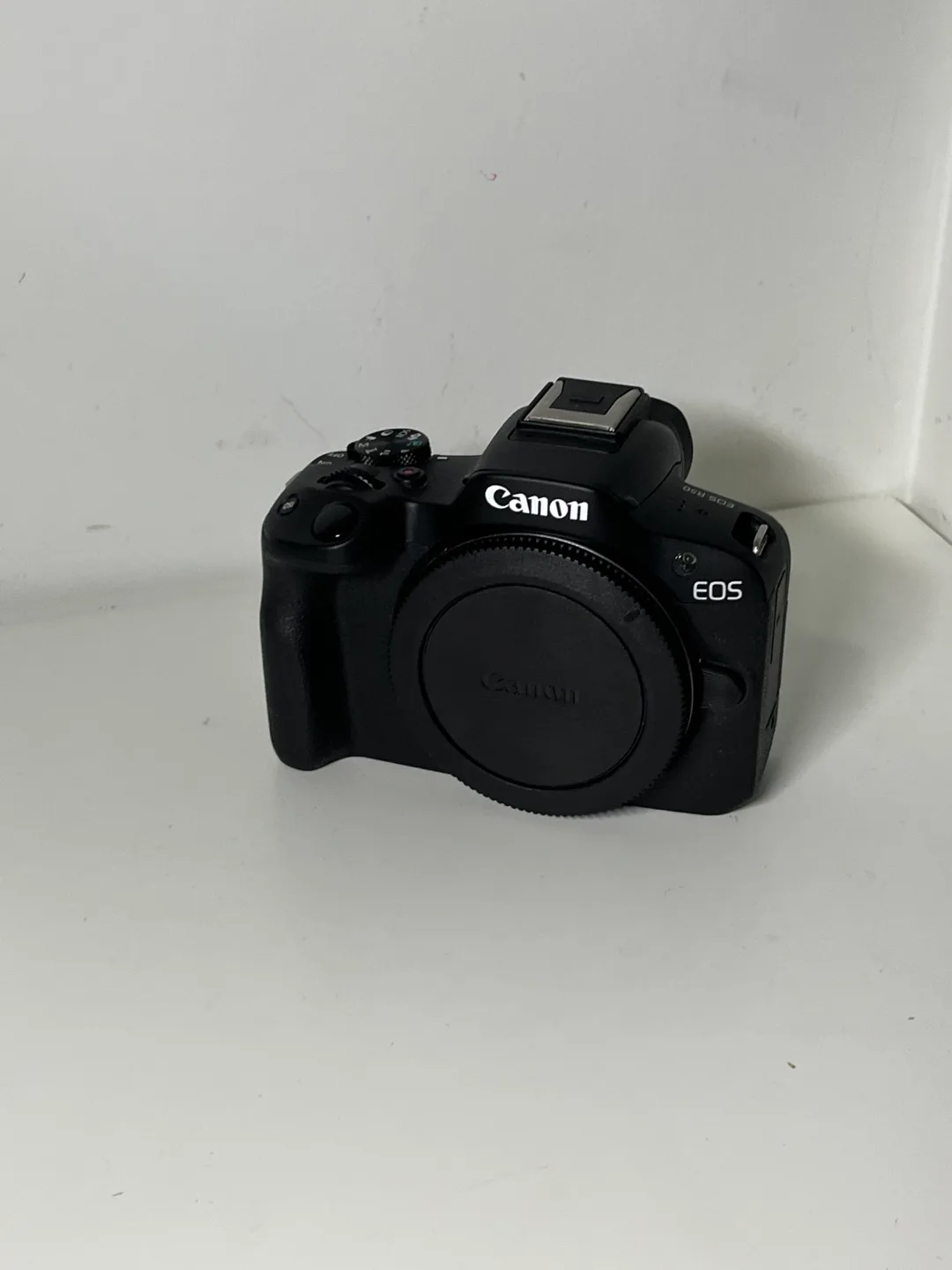 Canon EOS R50 with Kit lens- Open Box image indicator(5)