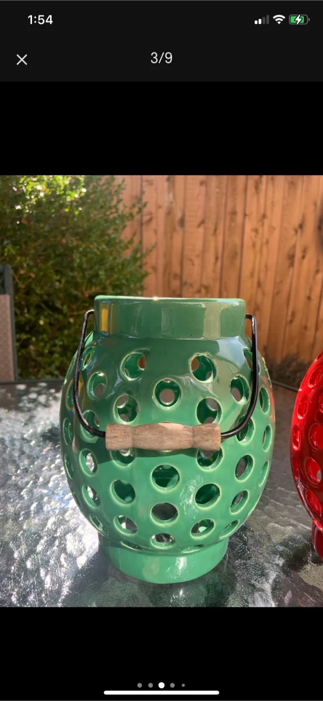 Decorative Candle Lanterns - Green & Red image indicator(3)