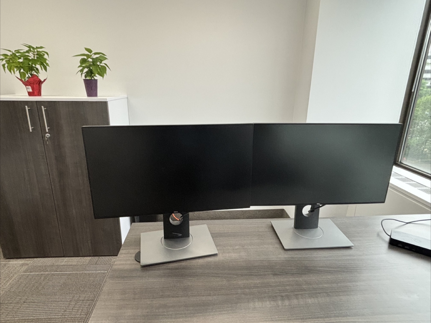 2 Dell monitors and dock station - photo 3