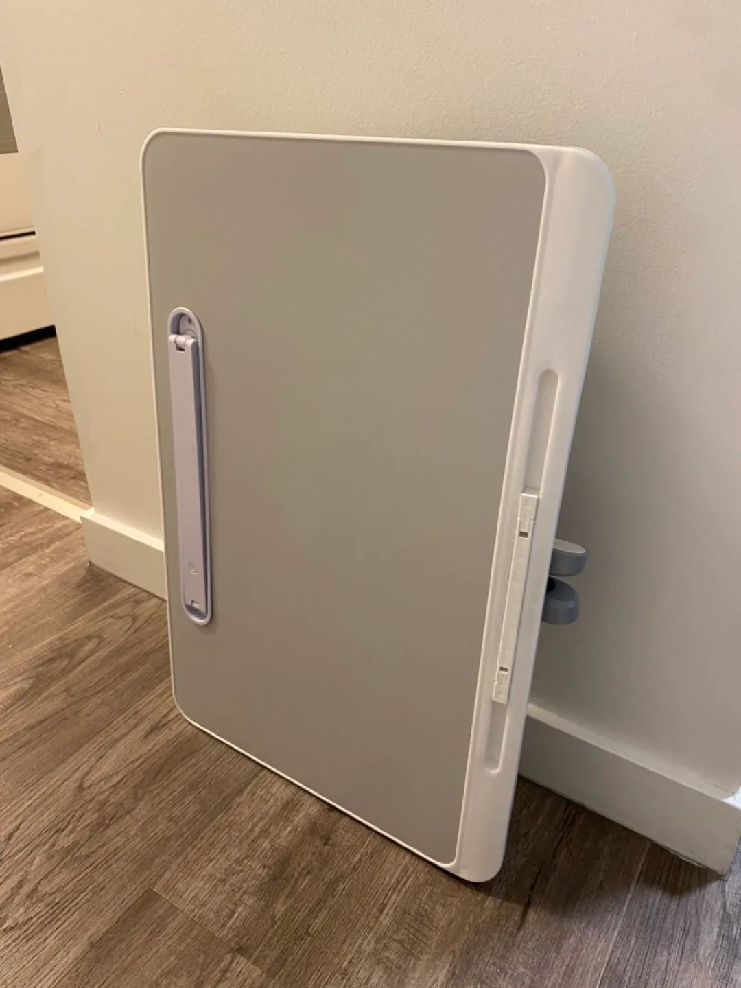 Adjustable Laptop Bed Desk Table image indicator(4)