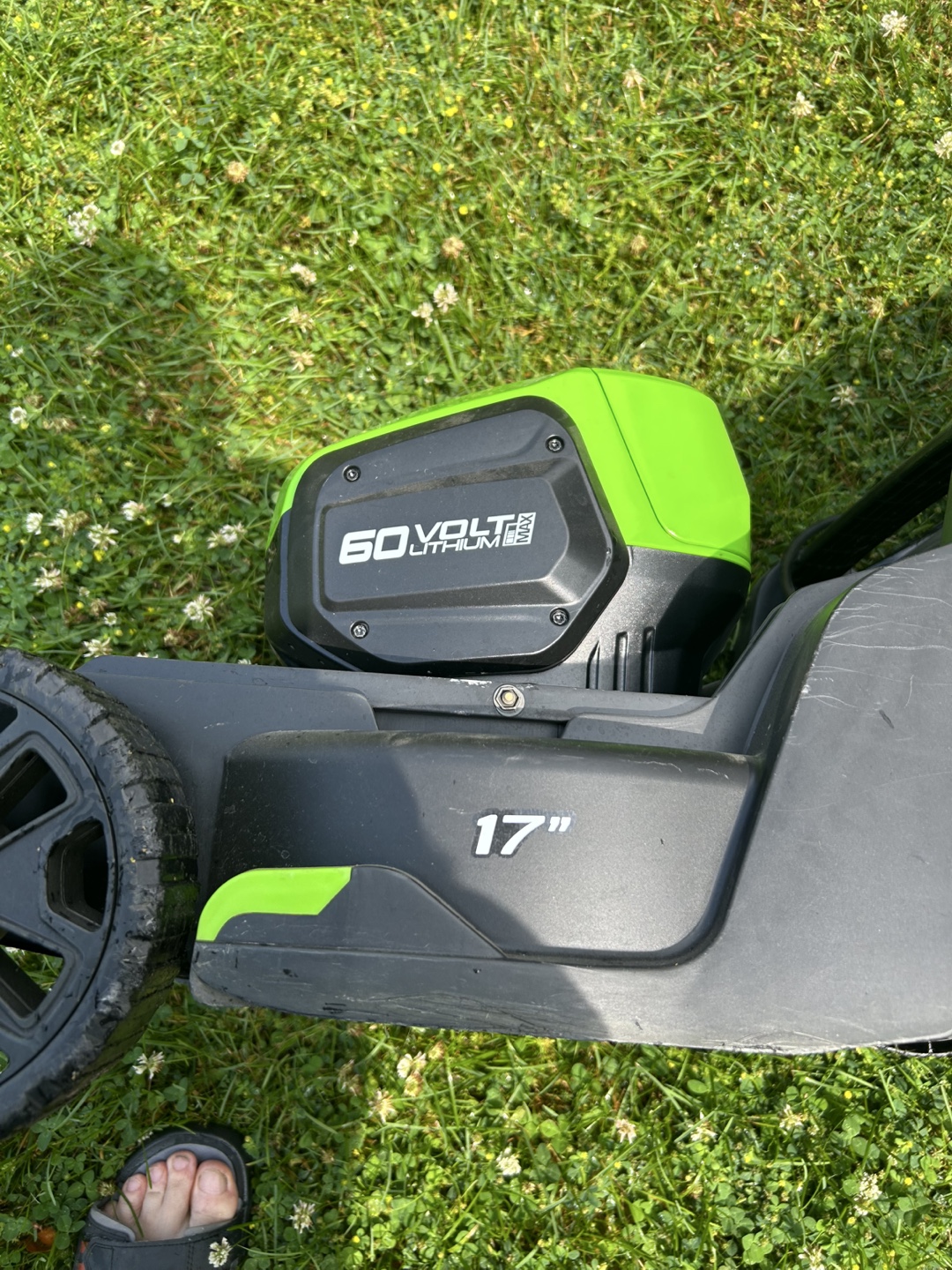 Greenworks Pro 60V 17" Cordless Lawn Mower