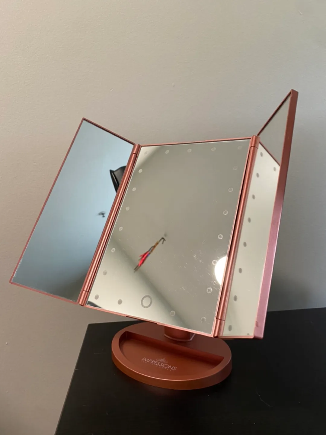 Pink Tri-fold LED Makeup Mirror thumbnail