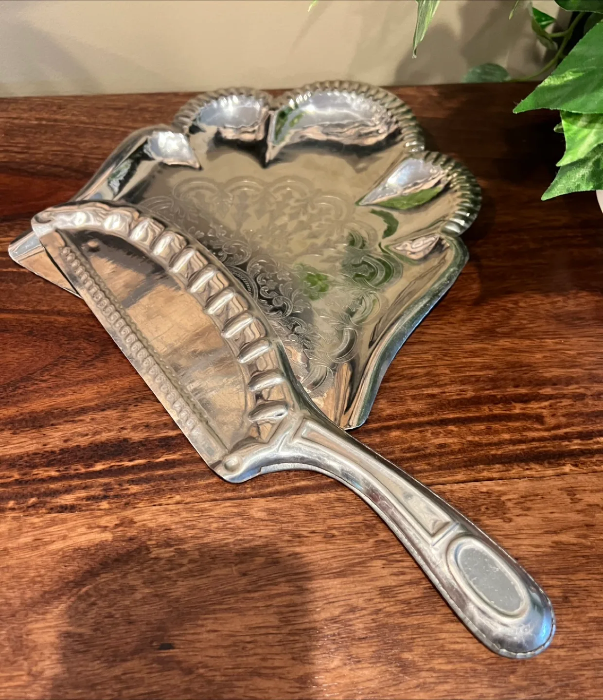 Vintage Crumb Sweeper Set thumbnail