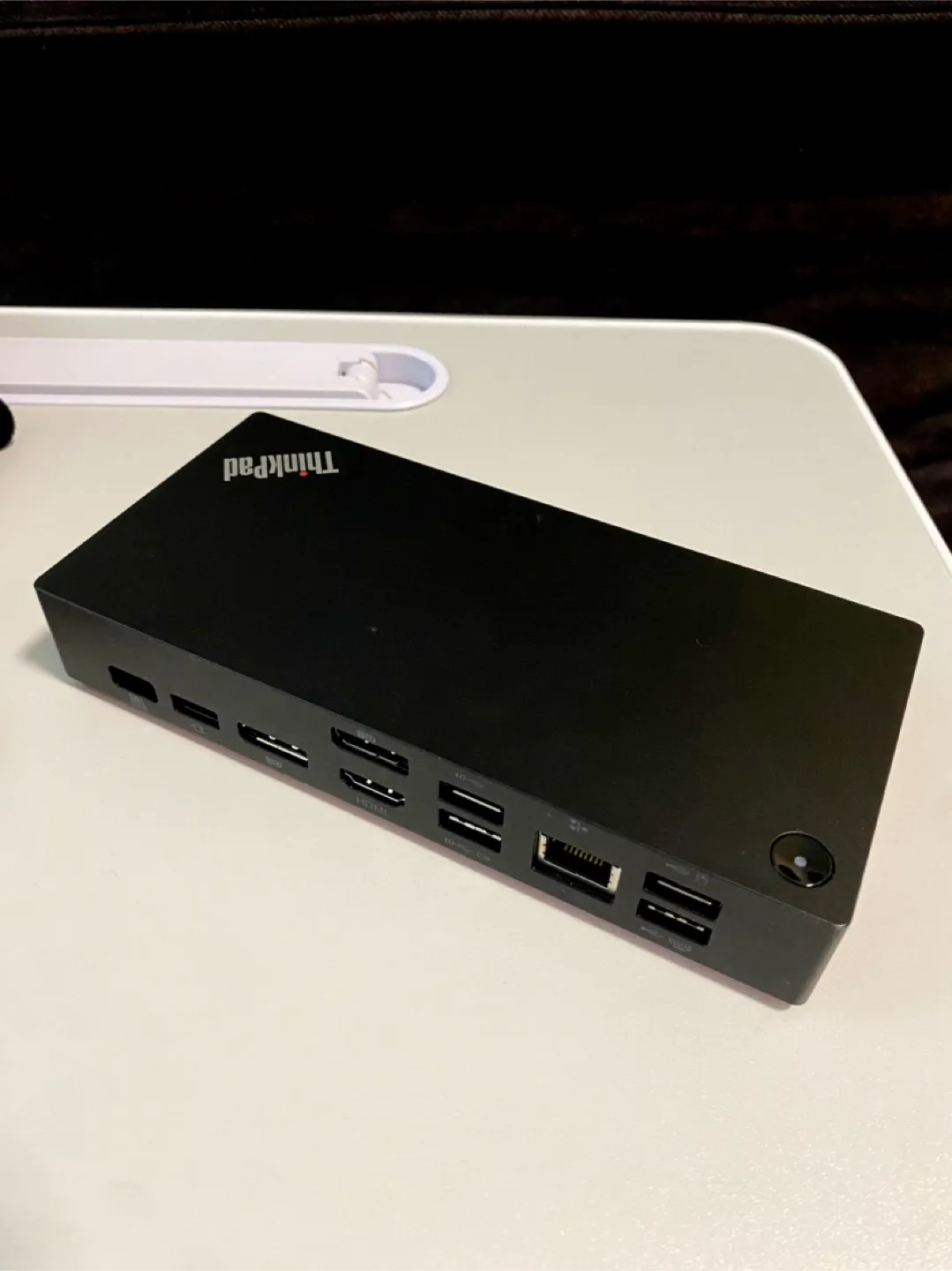 Lenovo ThinkPad Universal USB-C Dock thumbnail