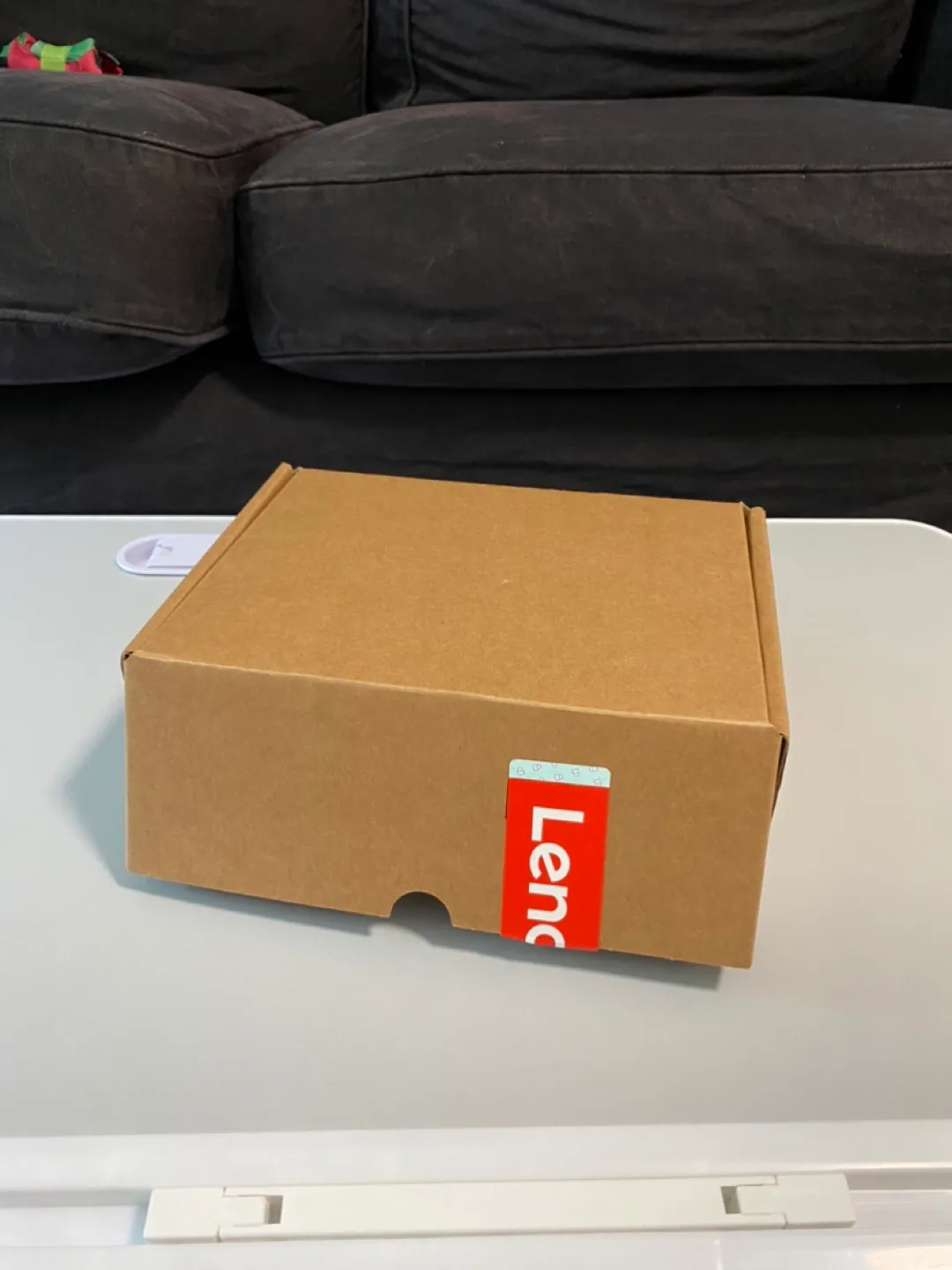 Lenovo ThinkPad Universal USB-C Dock image indicator(9)