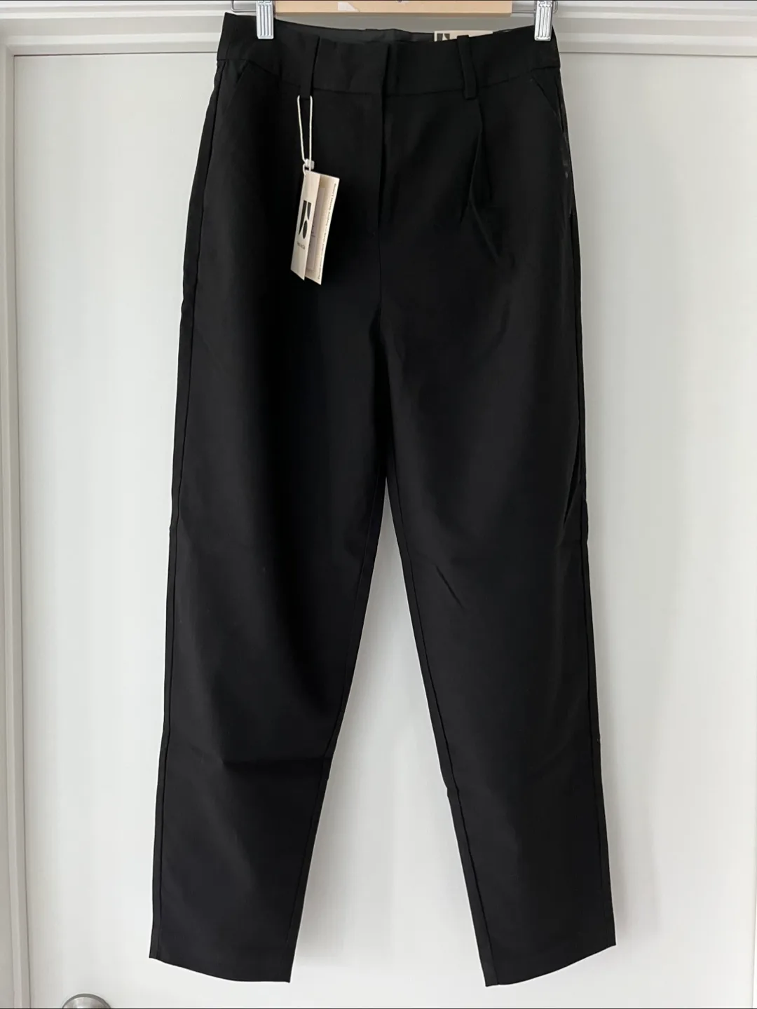 Frank And Oak Amelia Balloon Pant - Black (brand new) image indicator(4)
