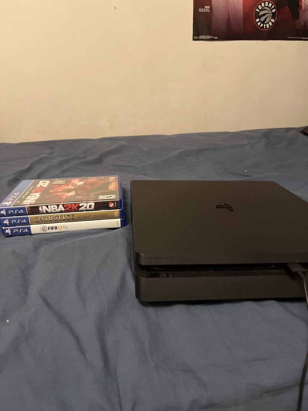 Sony PlayStation 4 Slim Black Console - photo 2