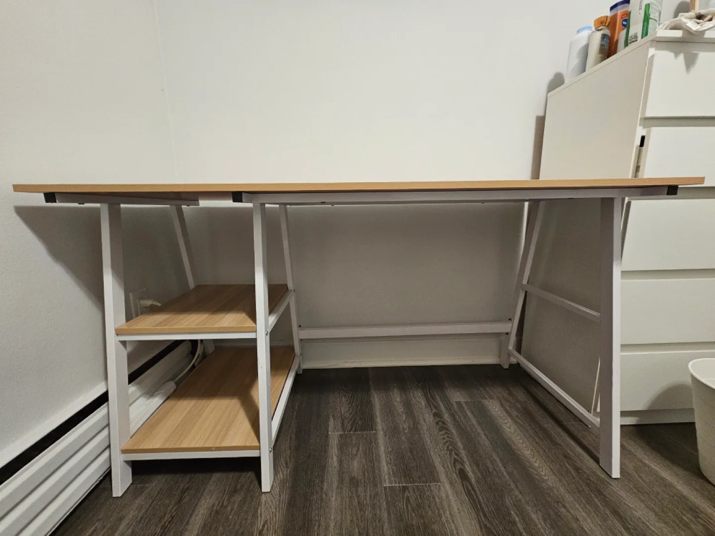 Desk with Shelves thumbnail
