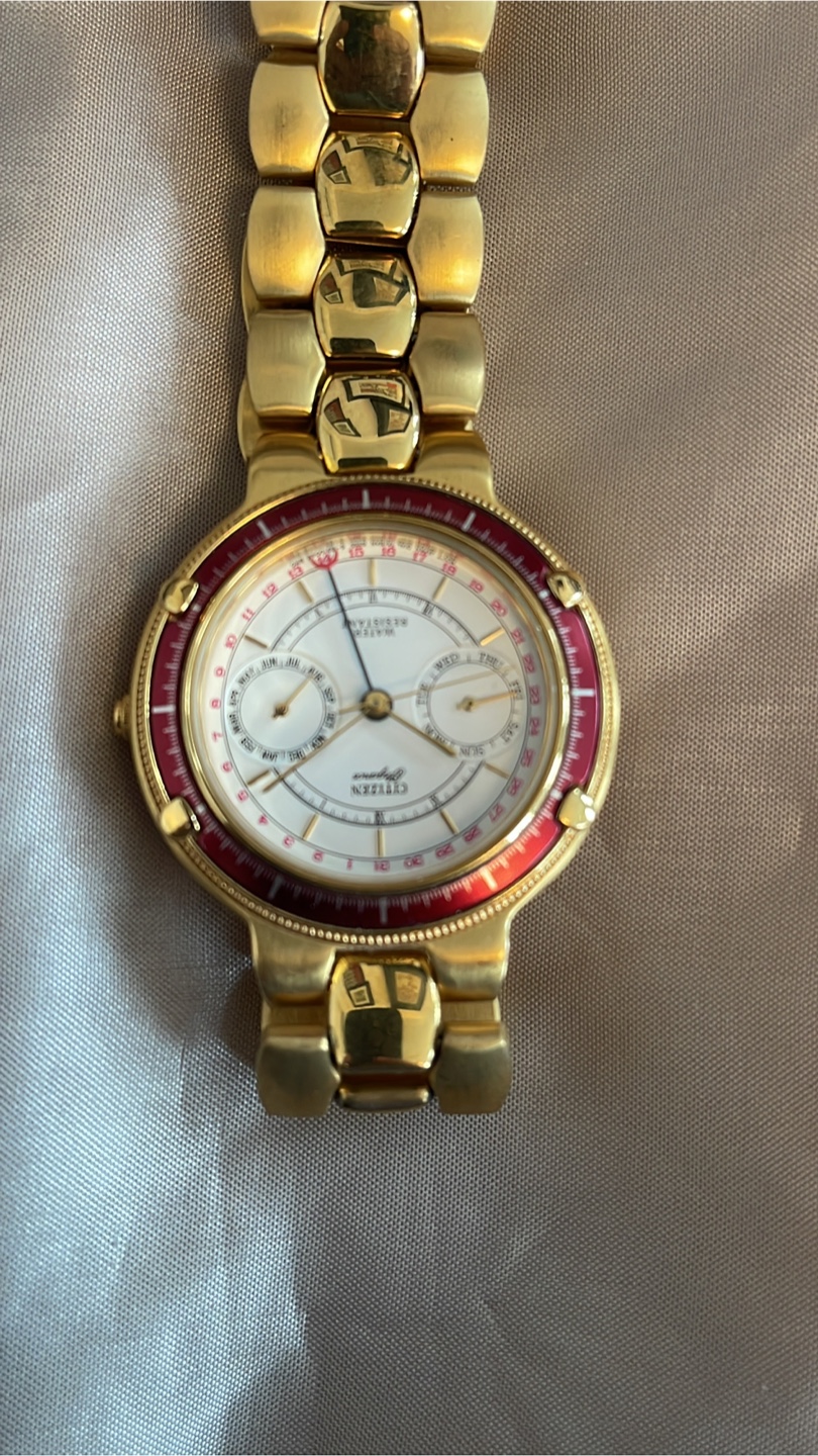 Citizen Elegance Gold Watch - photo 2