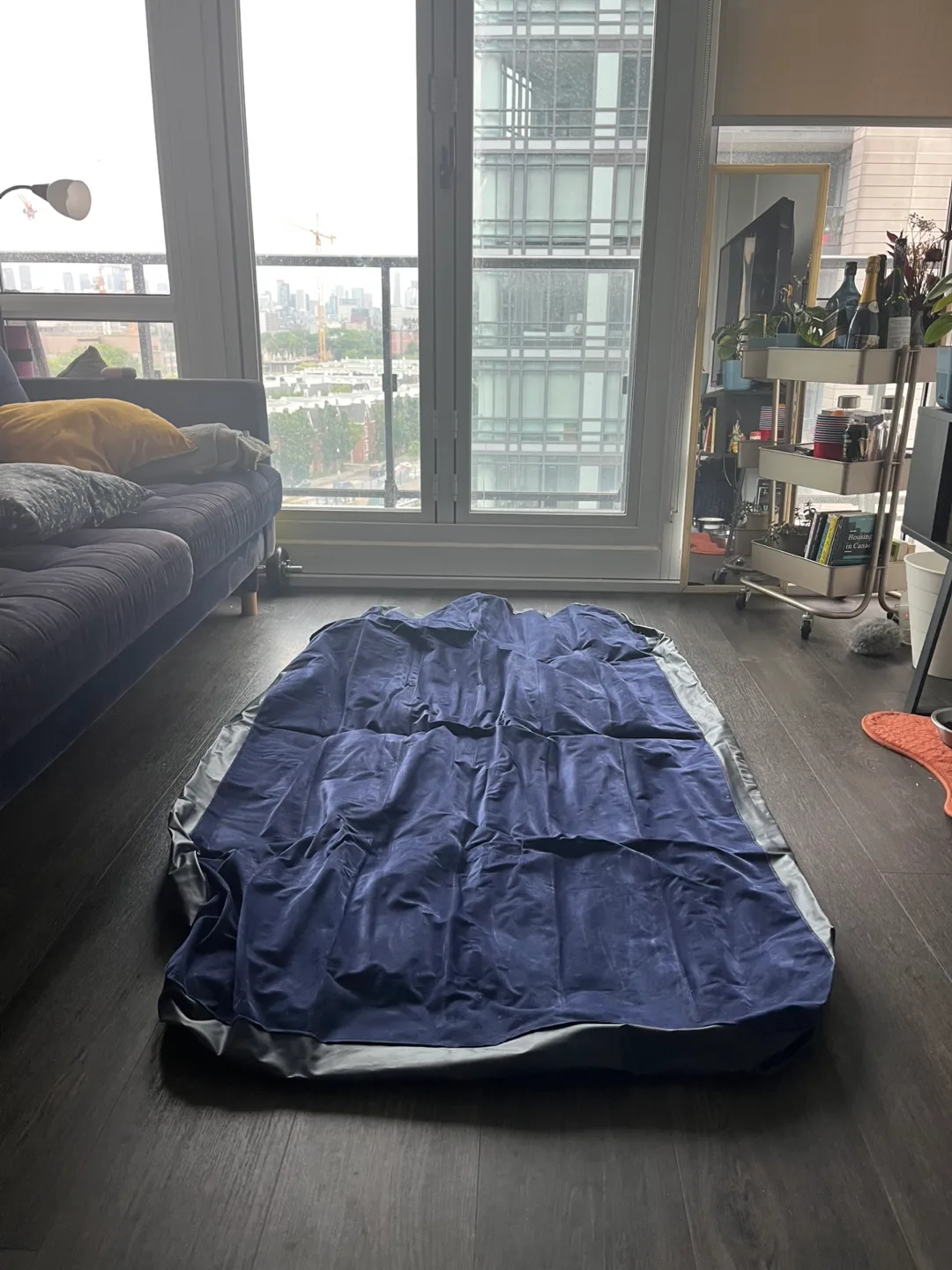 Intex Air Mattress - Blue image indicator(4)