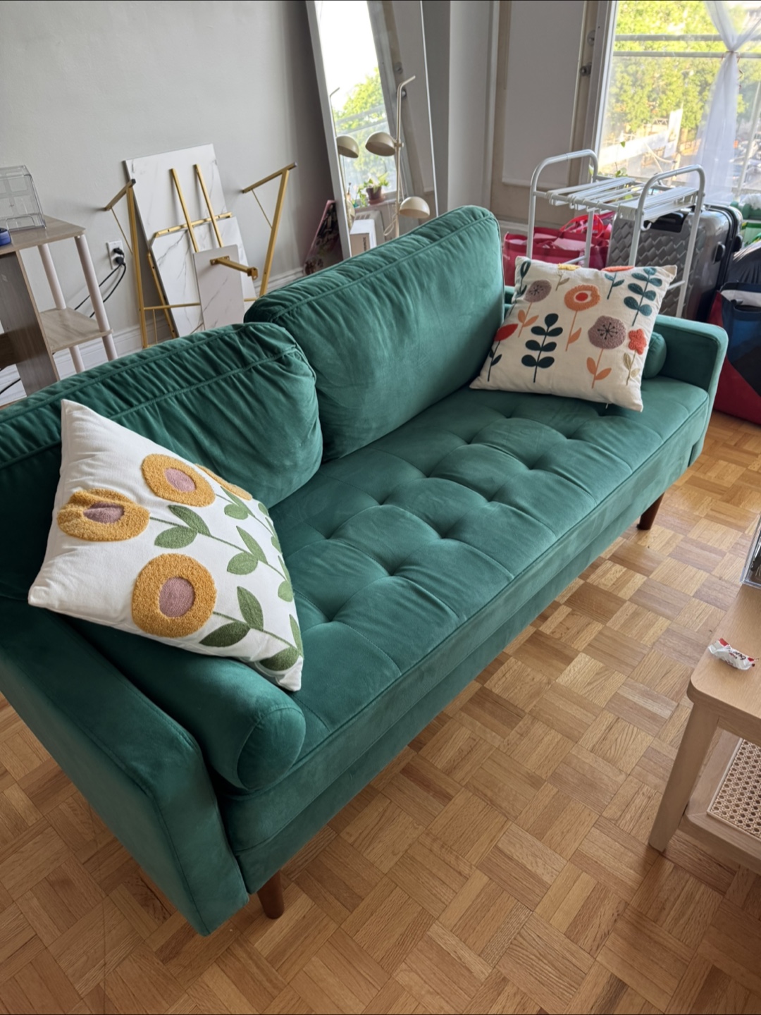 Green velvet sofa - photo 2