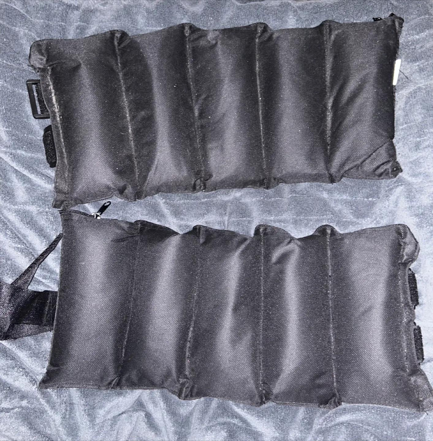 Black Ankle Weights 10 pounds thumbnail