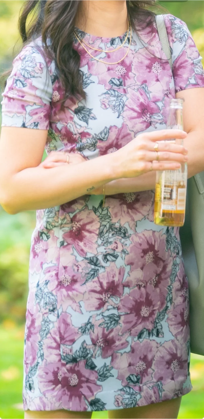 Aritzia Babaton Dress Size 00 Floral Print image indicator(5)