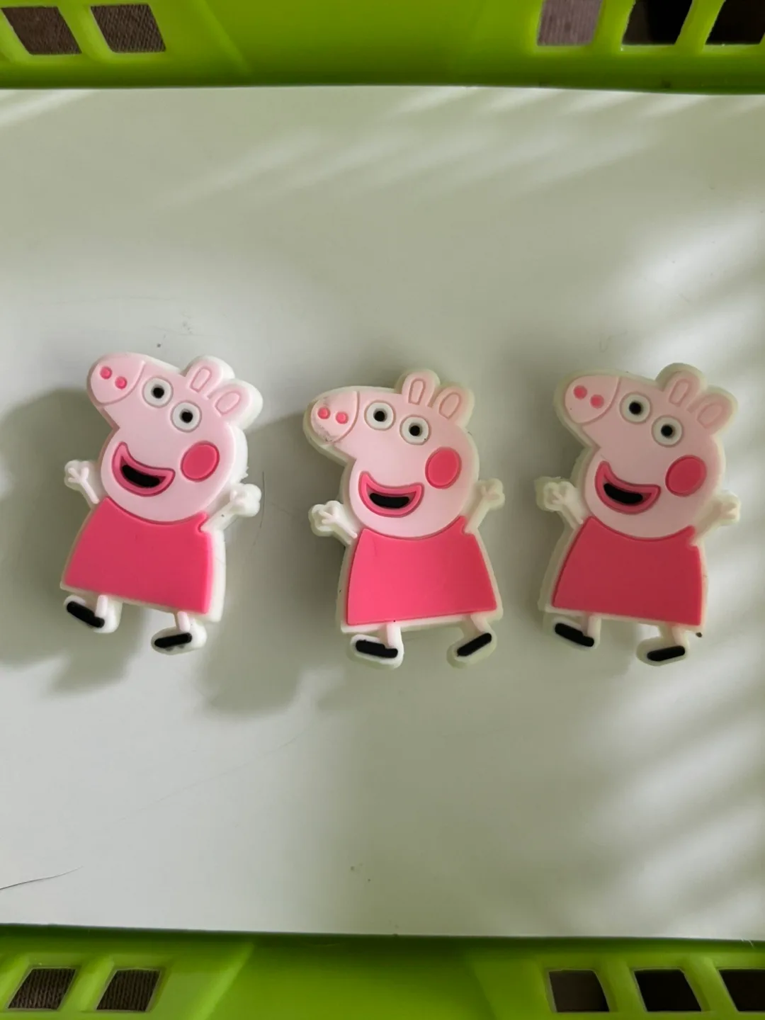Peppa Pig Shoe Charms thumbnail