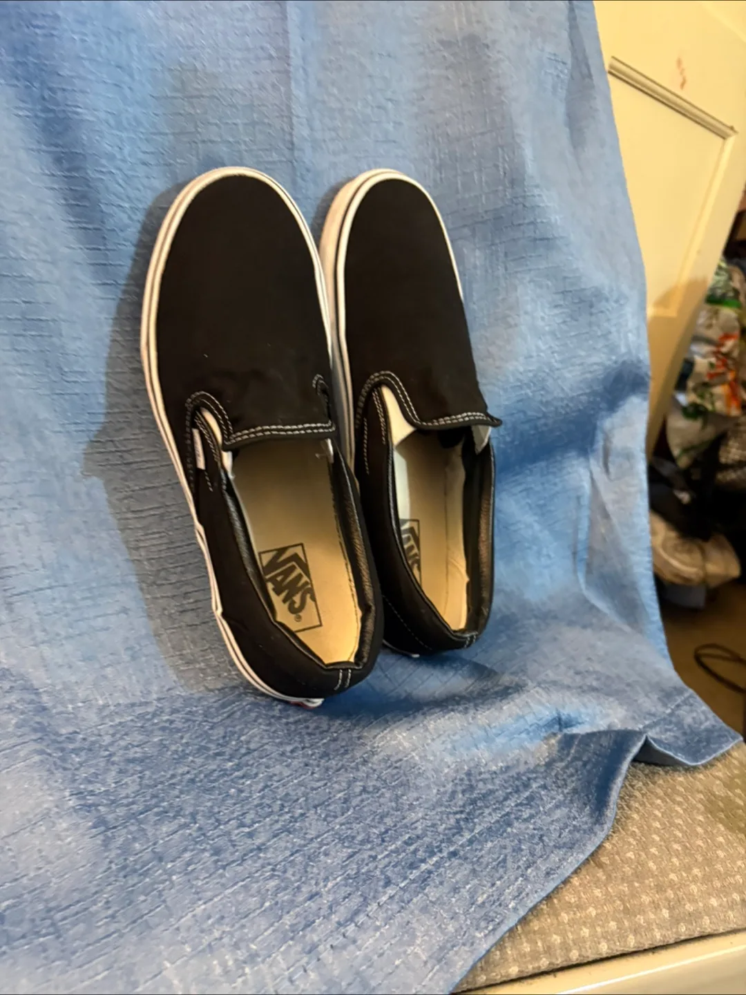 Vans Slip-On Shoes - Black size 11 men’s image indicator(4)