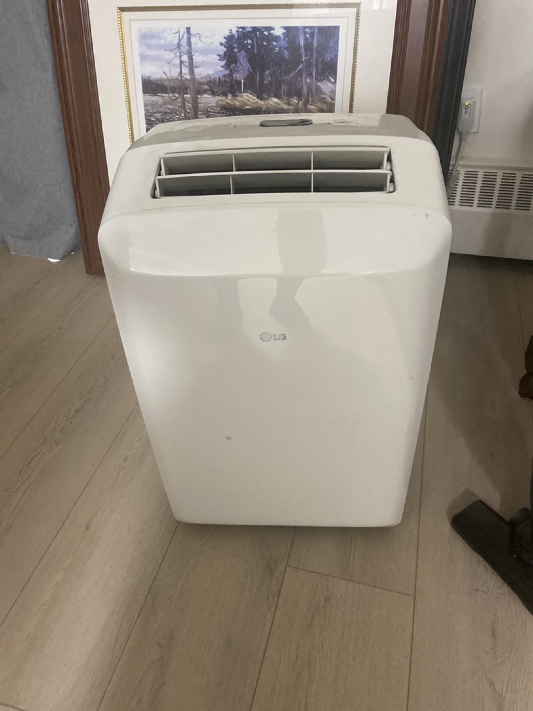 LG Portable Air Conditioner LP0817WSR
