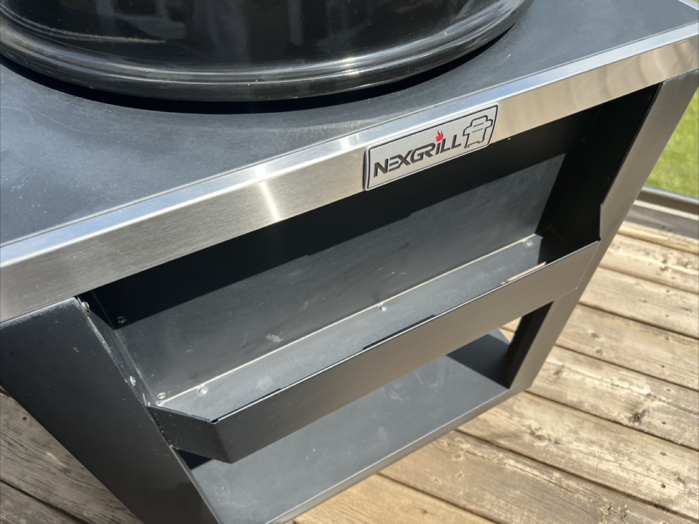 Nexgrill 22" Charcoal Grill with Table Cart and Side Table - photo 5