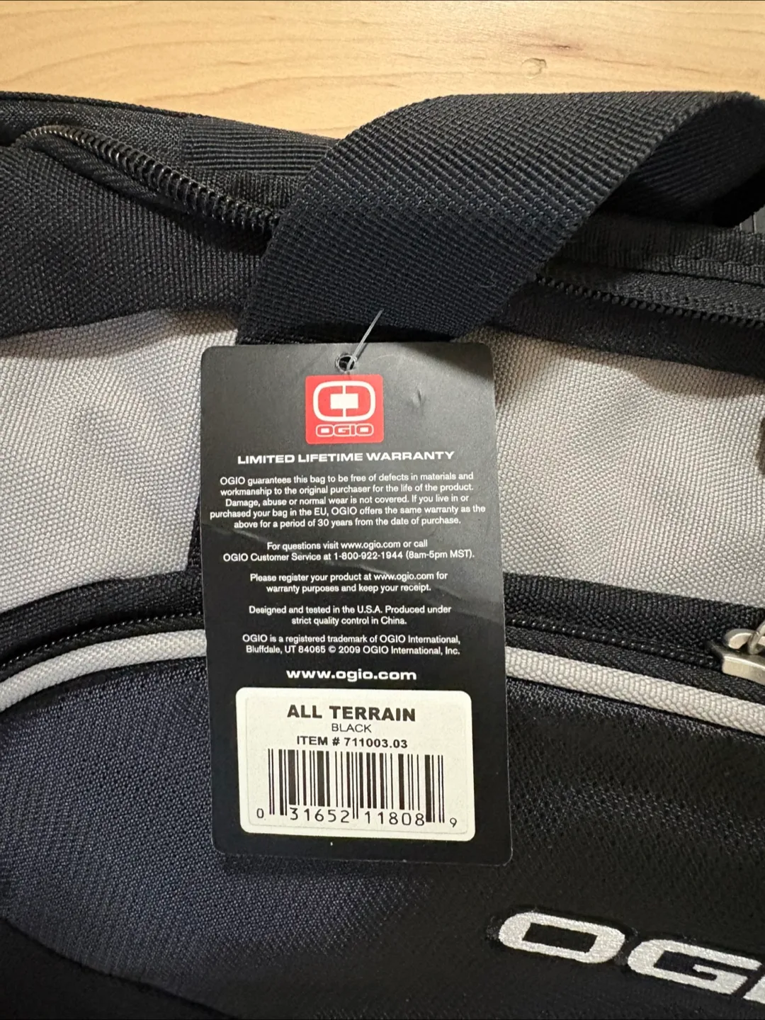 OGIO All Terrain Black Duffel Bag image indicator(3)