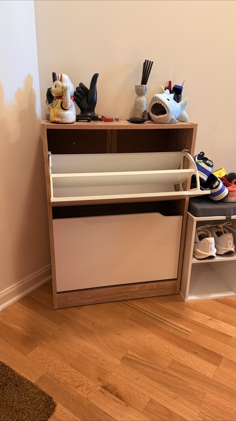 FREE - Shoe entry cabinet - photo 2