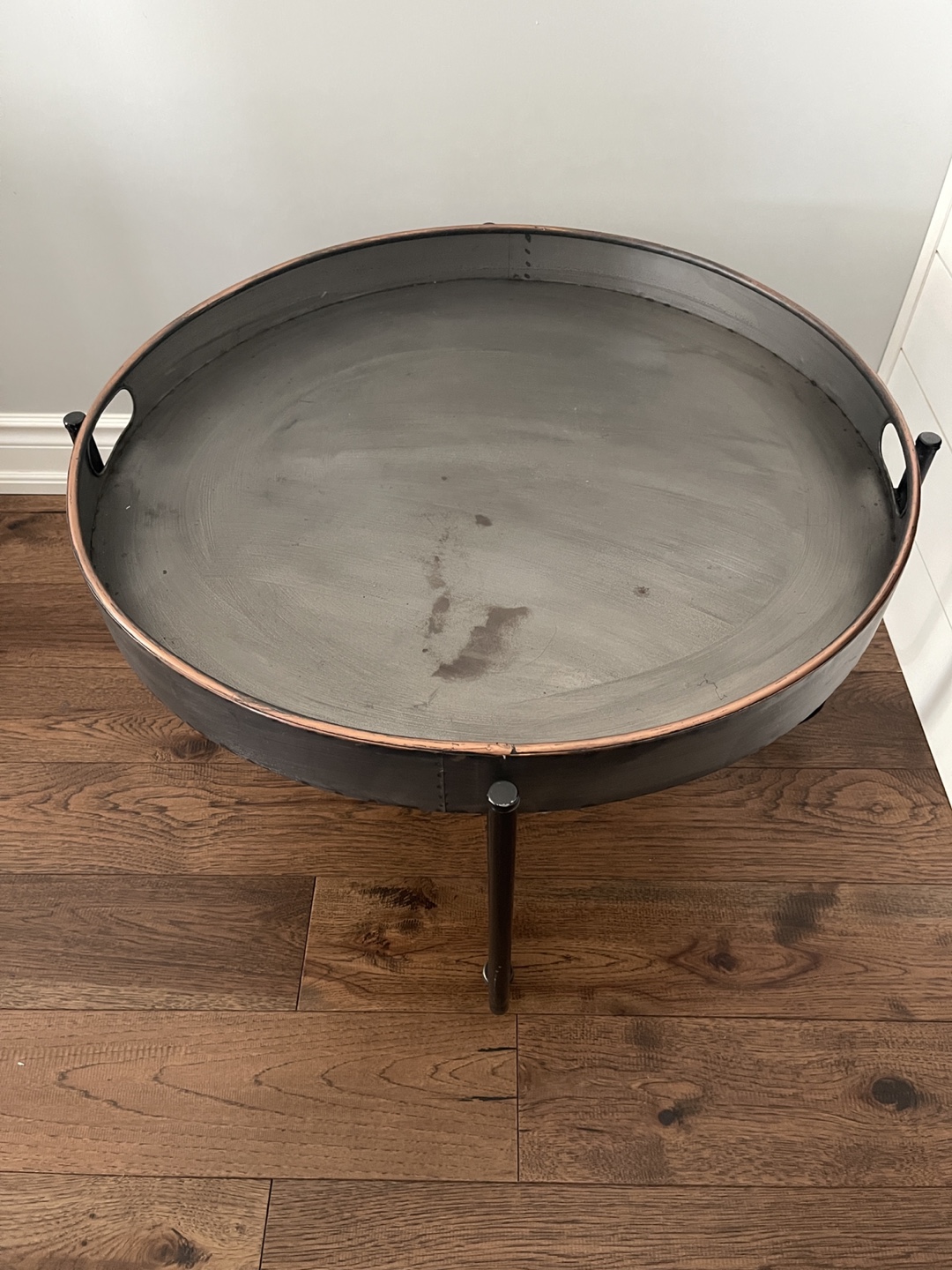 Round Metal Coffee Table - photo 2