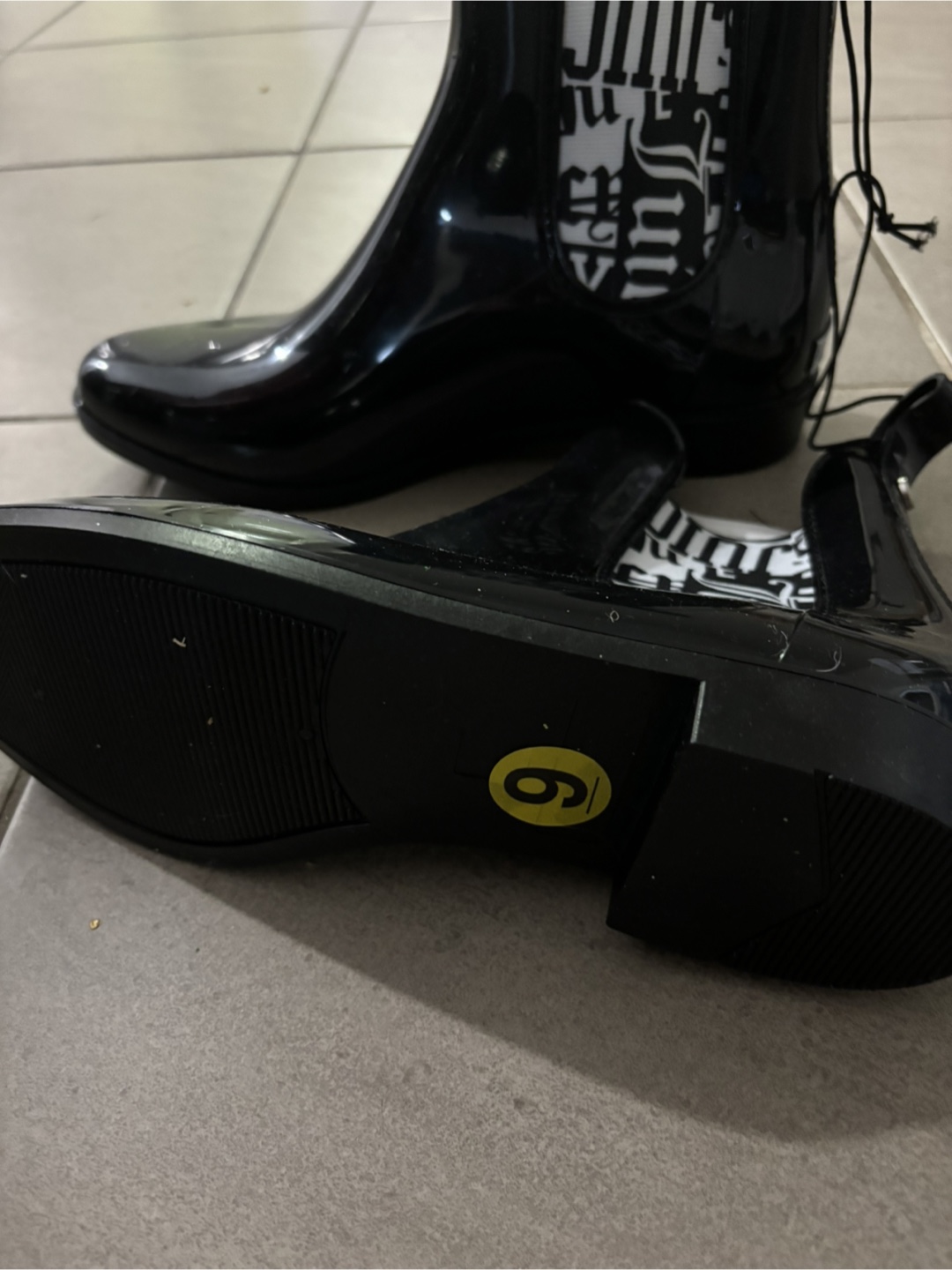 New Juicy Couture Black Rain Boots - Size 9 - photo 2