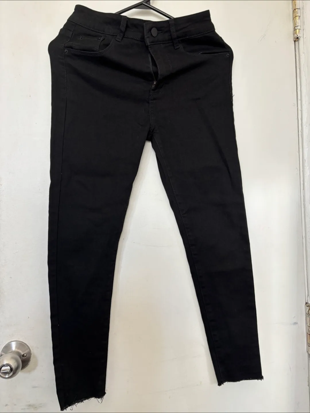 Black Jeans thumbnail