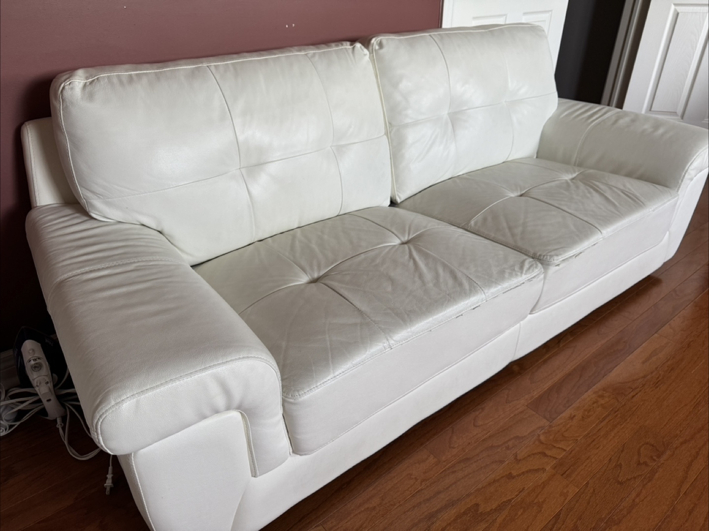 White Leather 3-Seater Sofa - photo 2