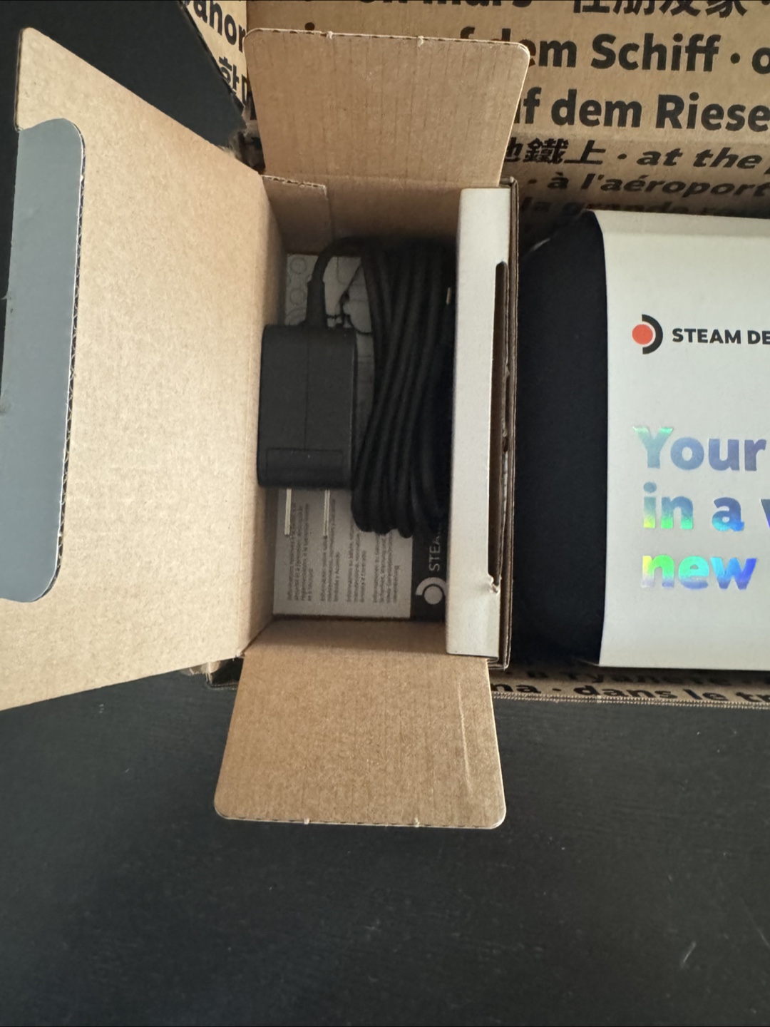 Valve's Steam Deck 1 TB OLED (US Plug), V004502-00 - photo 3