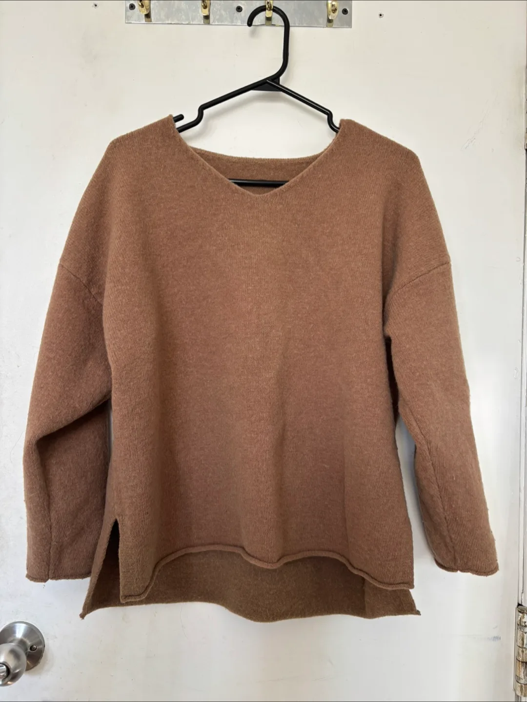 Korea Brown V-Neck Sweater thumbnail