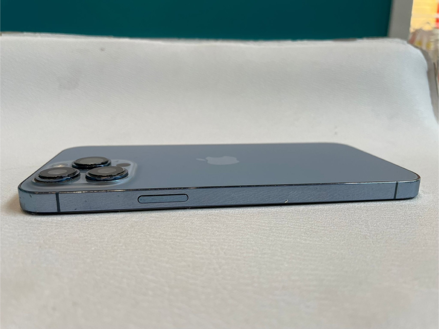 iPhone 13 Pro Max Blue - photo 2