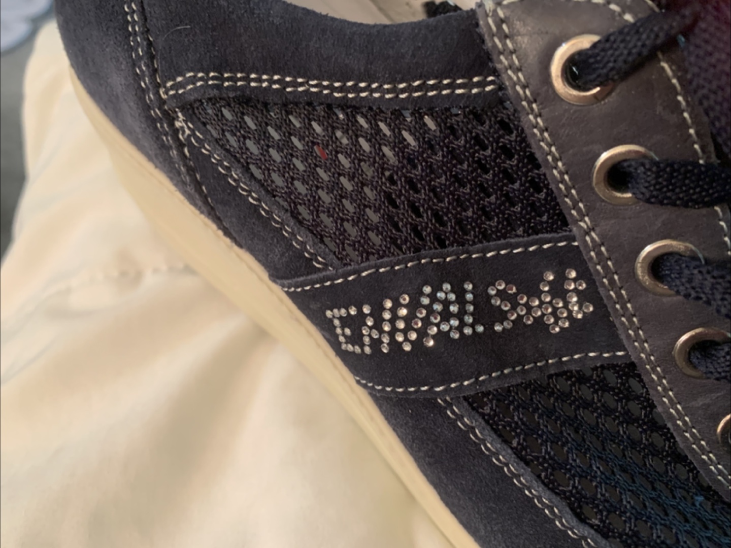Enval Soft Navy Blue Sneakers - Size 10