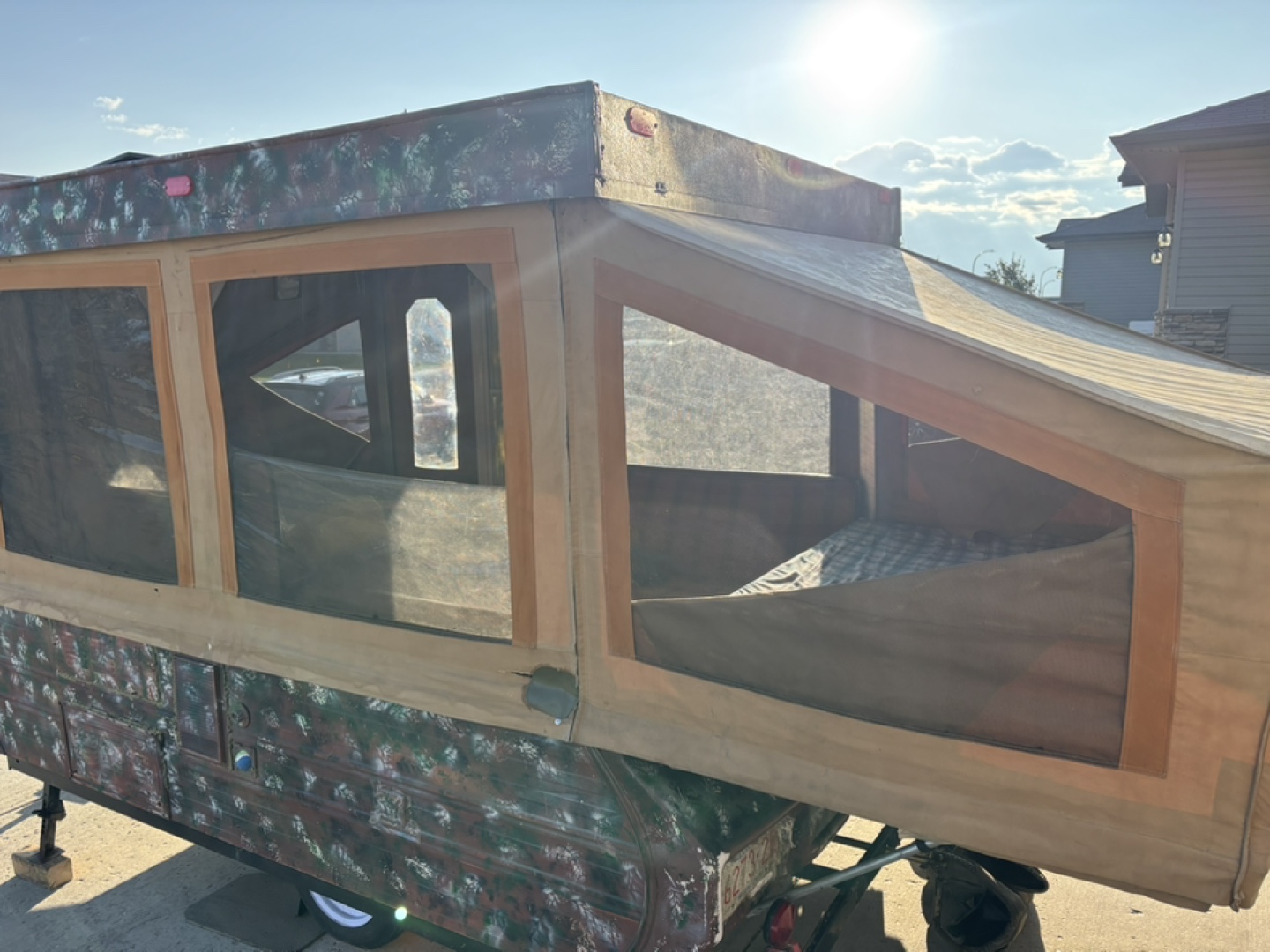 Pop-up Camper - photo 3