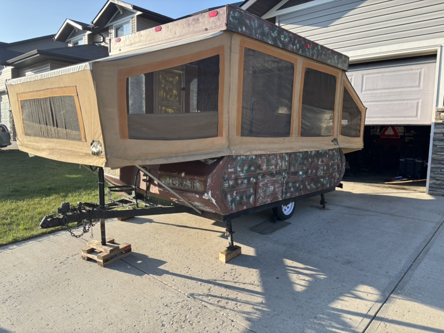 Pop-up Camper