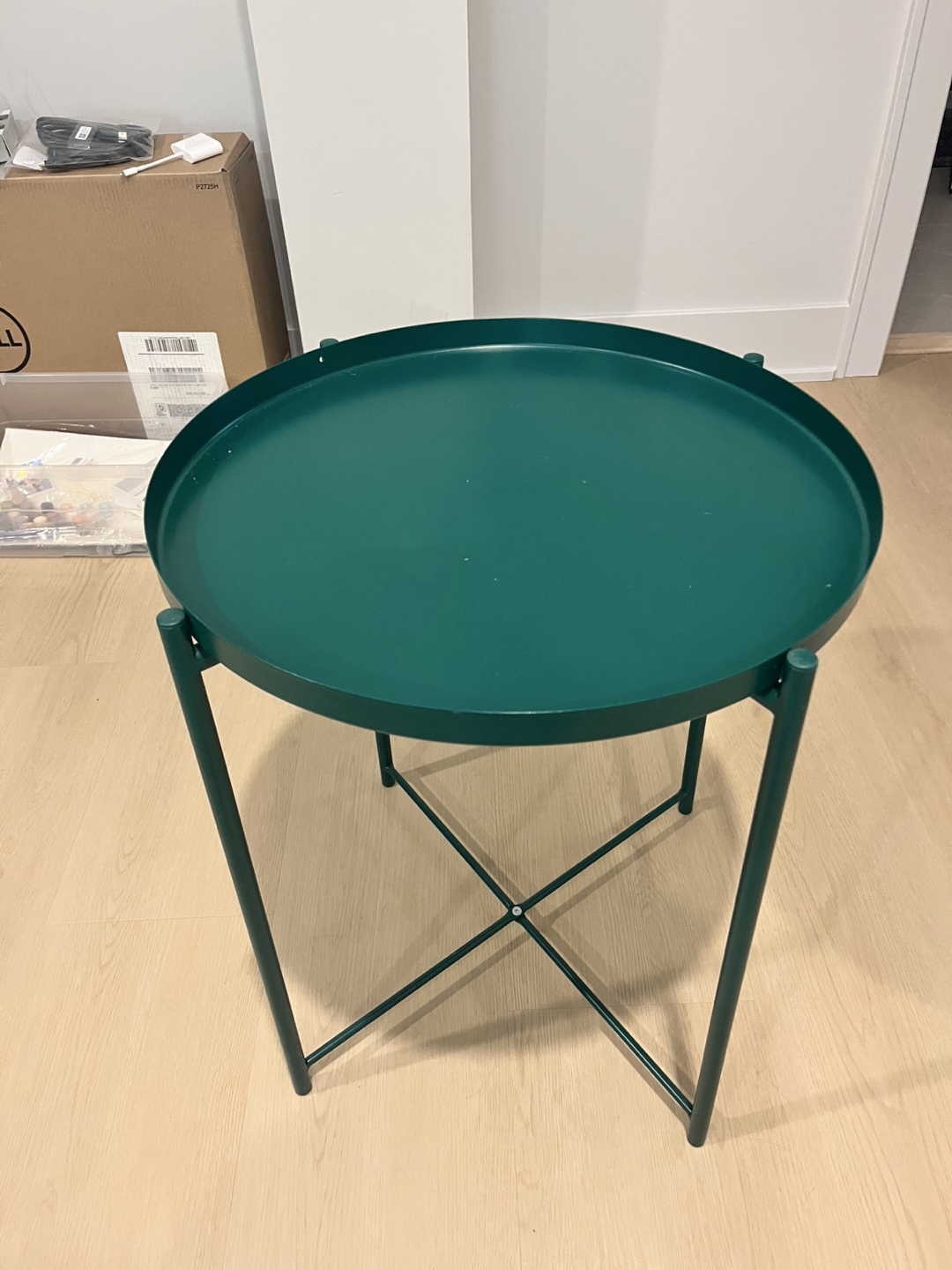 IKEA Green Side Table - photo 2
