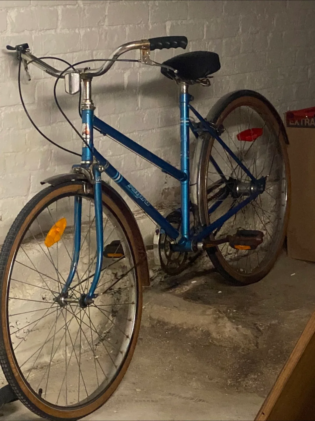 Vintage  Bicycle - Blue thumbnail