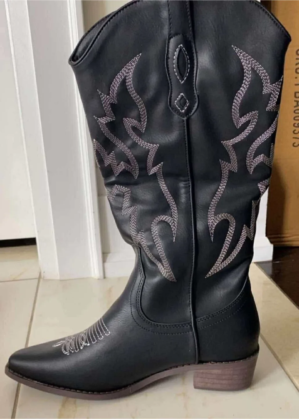 Bkwhday Women's Cowgirl Boots, Sz 9 (Euro 39) Black image indicator(3)