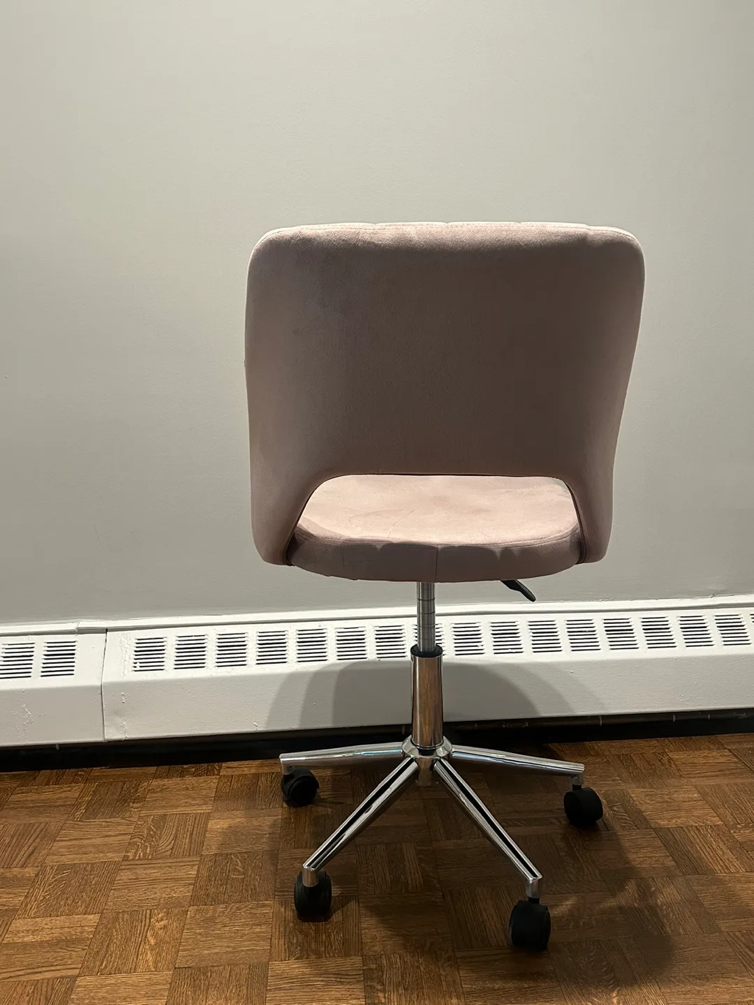 Pink Velvet Office Chair image indicator(4)