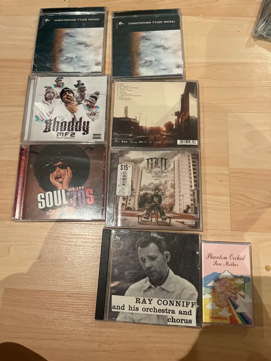 Mixed Lot of CDs and Cassette Tape image indicator(2)