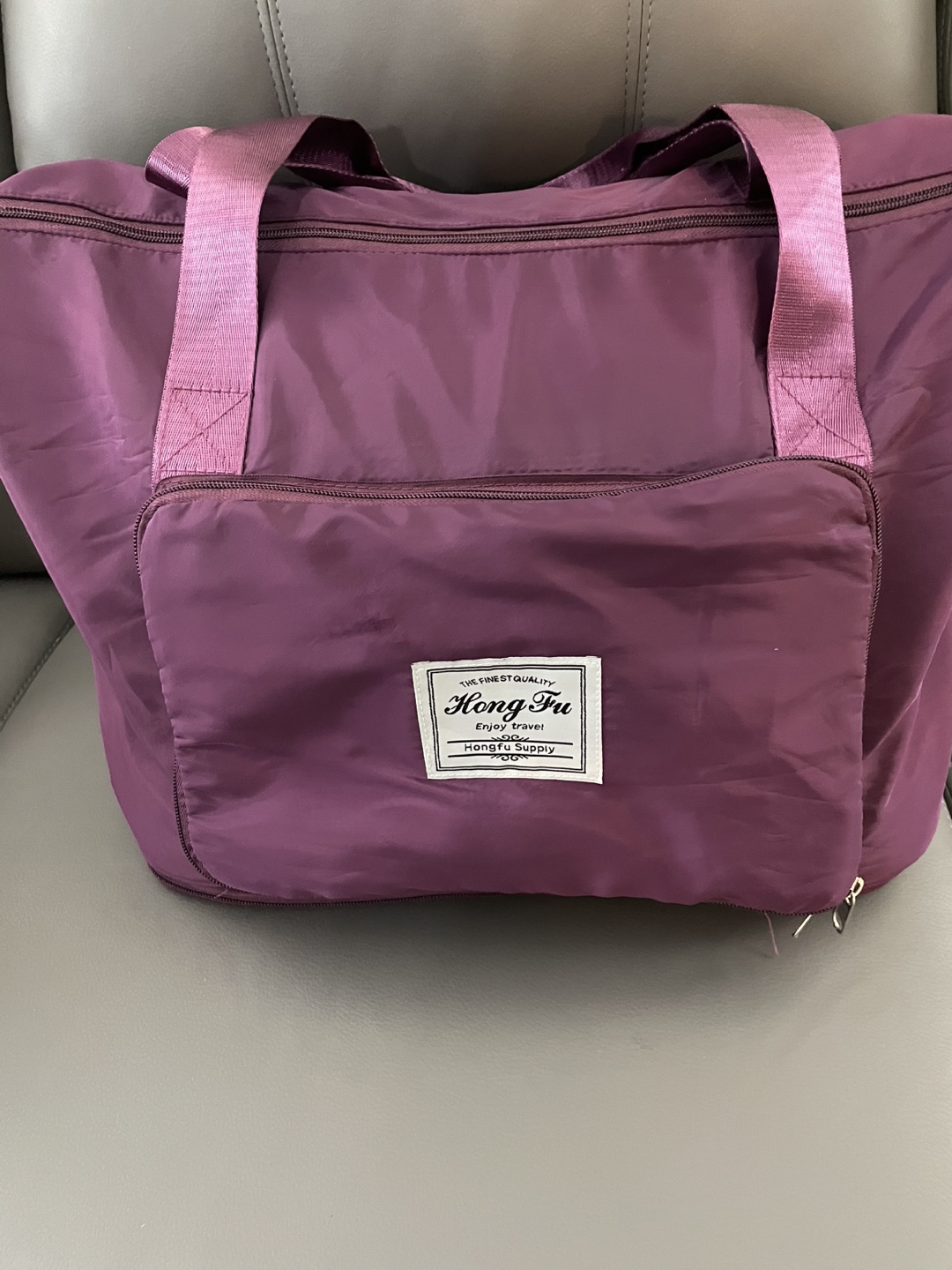 Large capacity folding travel bag