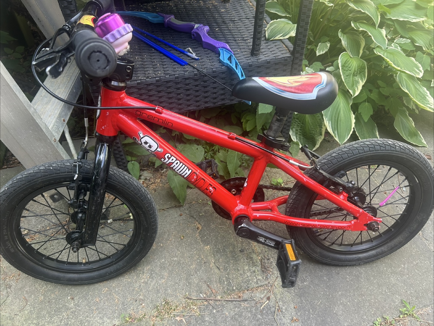 Spawn Cycles Gremlin 14" Kids Bike - Red