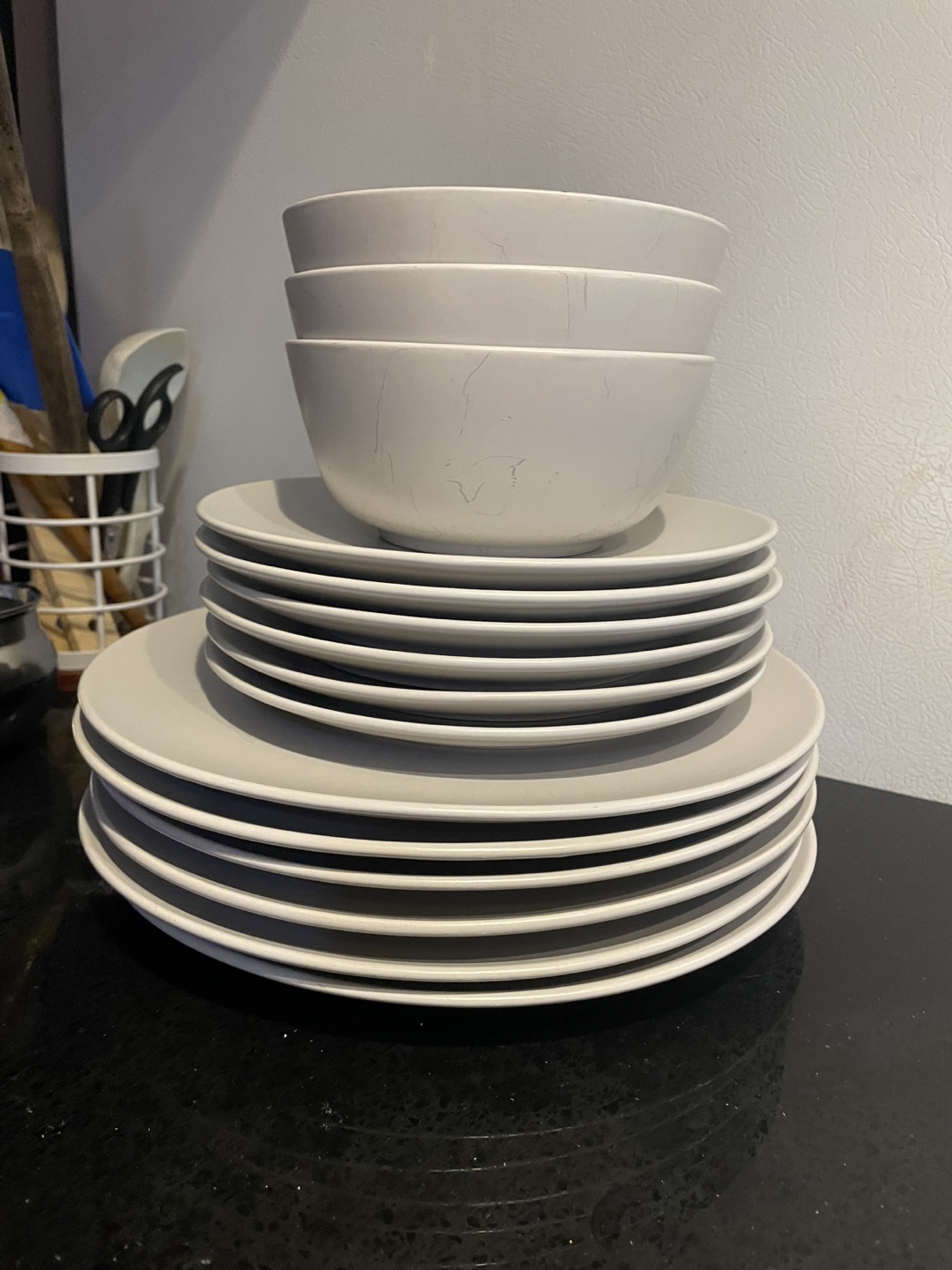 Dinnerware Set - Plates and Bowls
