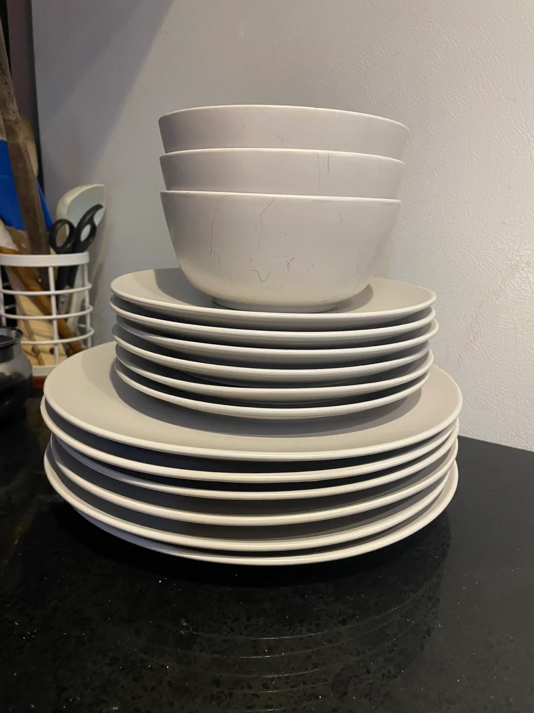 Dinnerware Set - Plates and Bowls thumbnail